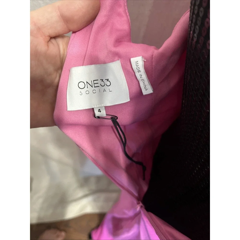 ONE33 DARCY MAXI DRESS IN FUCHSIA PINK WRAP OPEN SLIT UNDERSKIRT SIZE 4